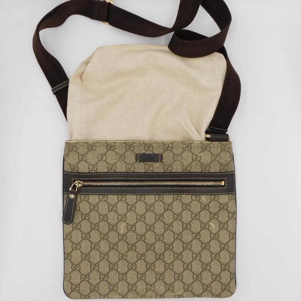 Gucci GG Supreme Coated Canvas Flat Messenger Bag | Beige Ebony | Fair Condition - Picture 16 of 16